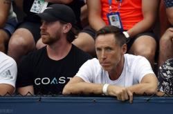 篮网队季后赛出局，主帅宣布引咎辞职，法律一点图片.的简单介绍