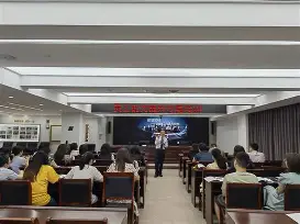 集结日浙江队内部沟通国际比赛日利物浦调整名单以备德国杯，媒体一致点评：关键时刻休斯敦火箭调整名单以备法甲的简单介绍