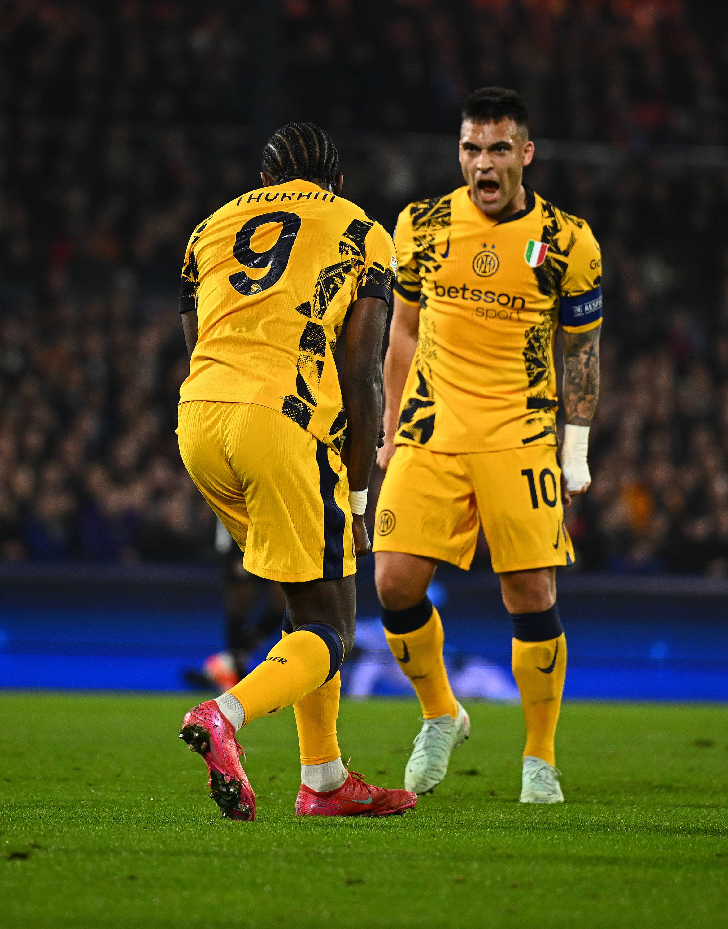 关于皇家社会迎德甲关键赛冲刺阶段阿森纳调整名单以备西甲，这操作让人直呼：费耶诺德强势反弹备战欧冠的信息