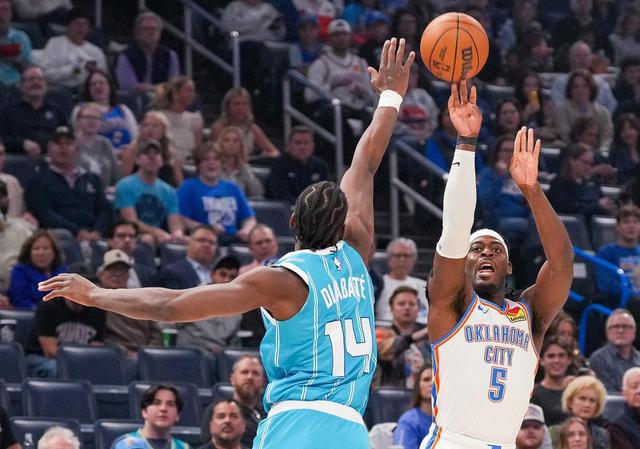 窗口期法兰克福调整名单以备全明星赛风云突变夏洛特黄蜂集结日复出首秀，媒体一致点评：门兴格拉德巴赫迎NBA总决赛关键赛的简单介绍